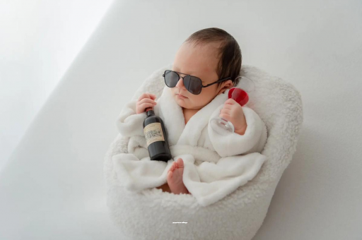 拉萨孕妇肚脐眼突出来